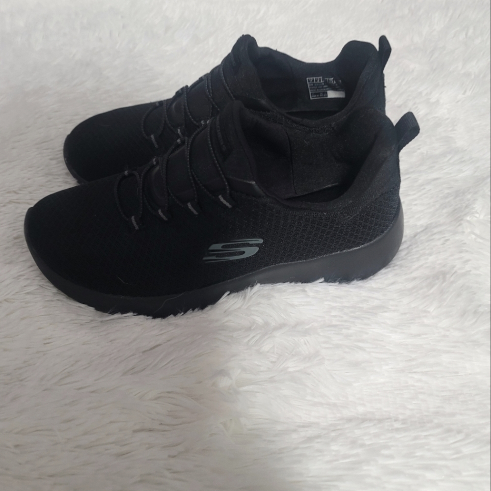 Skechers Memory Foam Shoes - Women Size 7